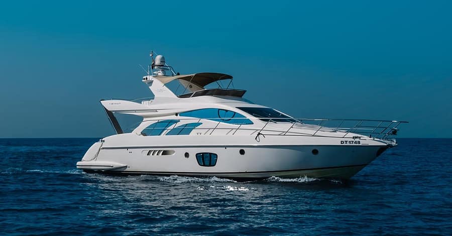 Sail DubaiâS Scenic Routes With A Luxurious 55-Foot Yacht Cruise Dubai
